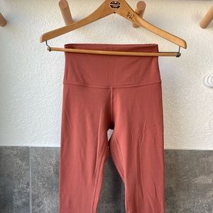 Lululemon Rustic Clay Align Leggings | Size 4 | 21” crop | Nearly New